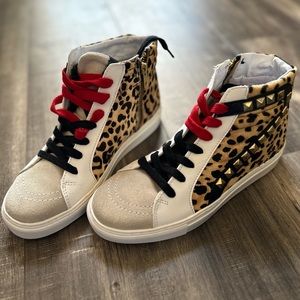 NWOT Steve Madden Studded Leopard Print High Top Shoes